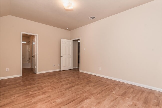 Building Photo - 3831 Cary Creek Dr