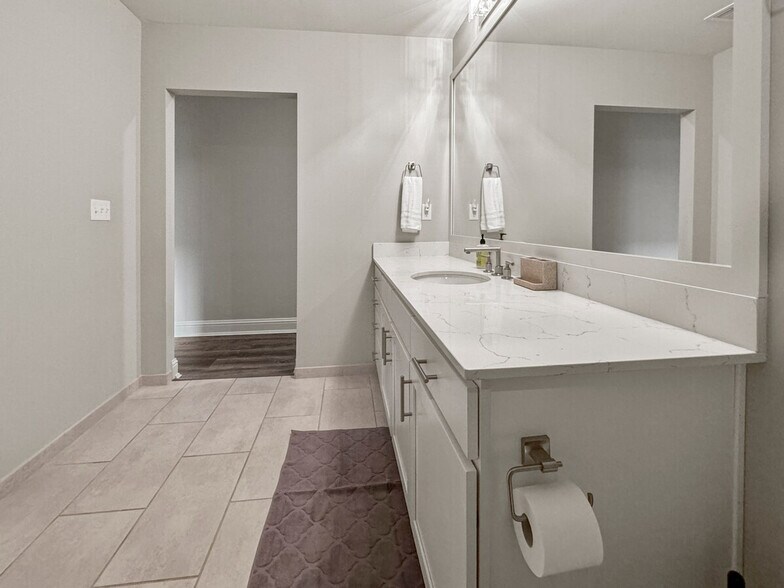 Building Photo - 110 N Boston Ave