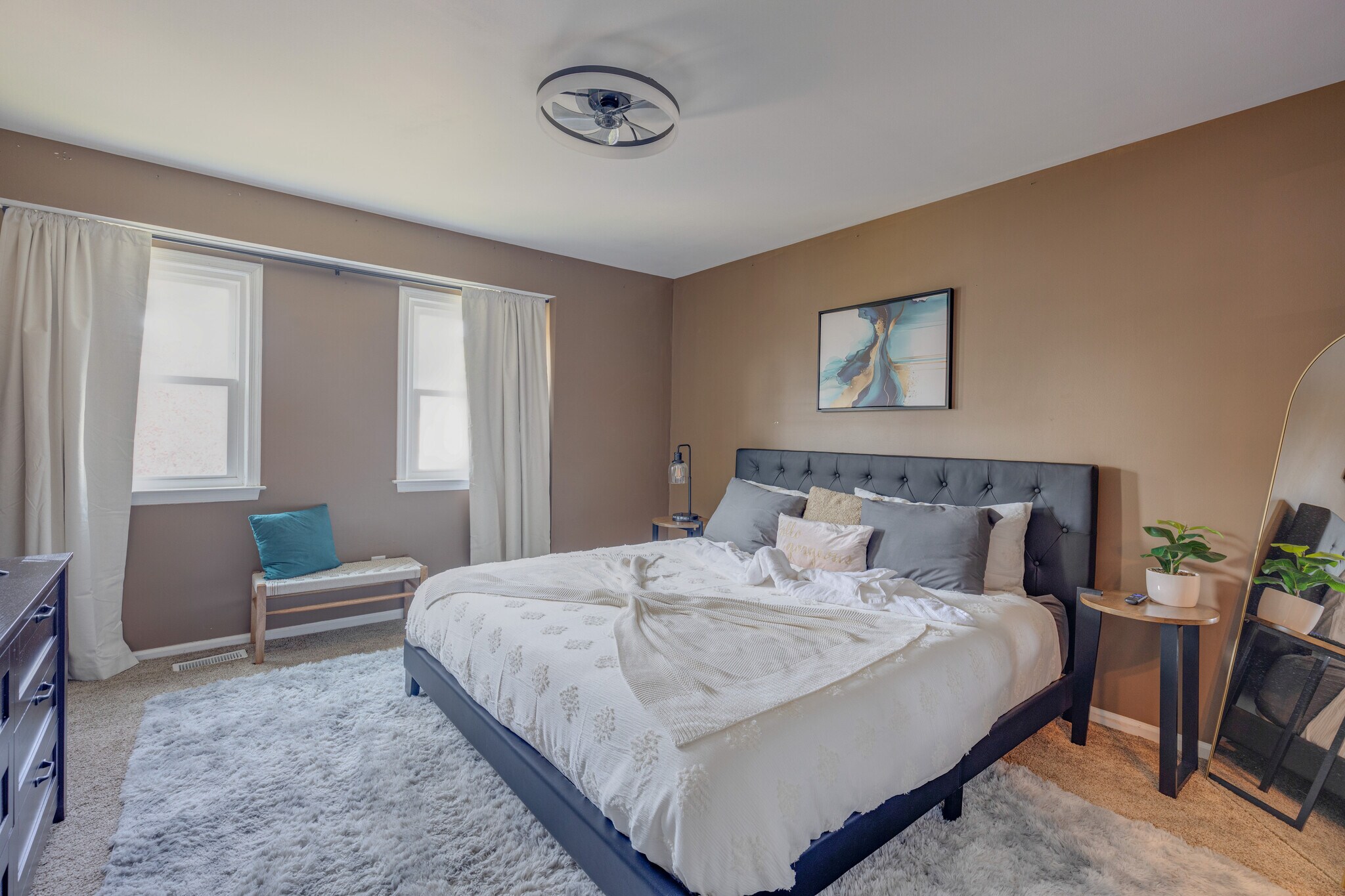 Building Photo - 302 Lampros Ct