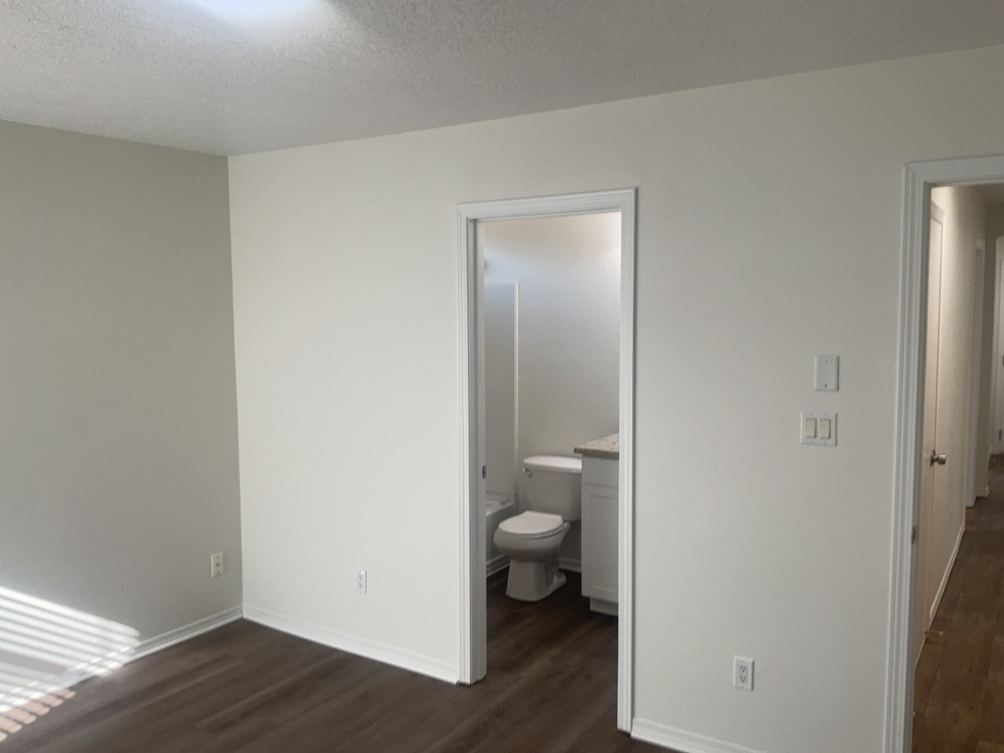 Building Photo - 1008 Desert Paintbrush Loop