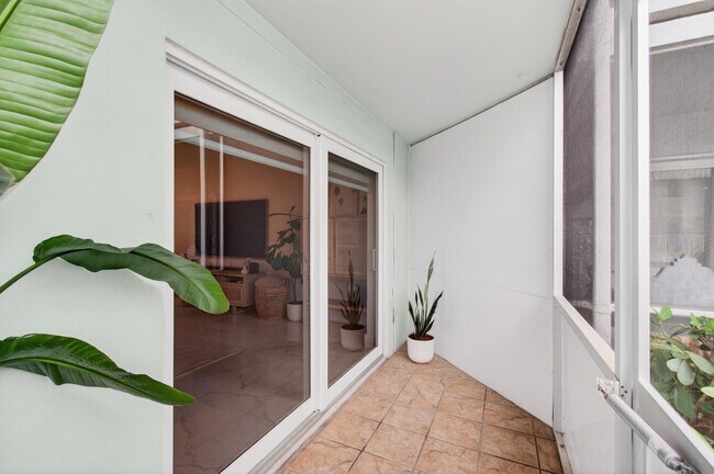 Building Photo - 322 N Federal Hwy