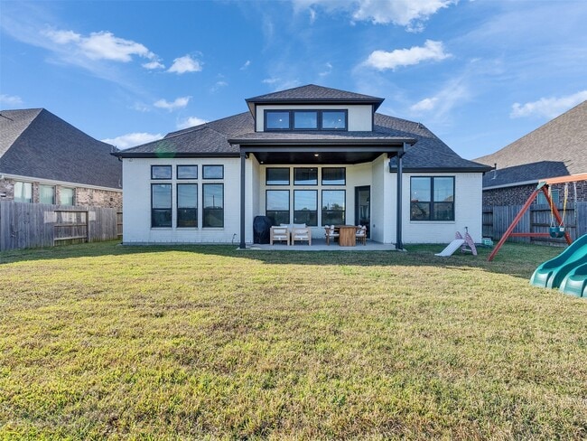 Building Photo - 913 Goose Creek St