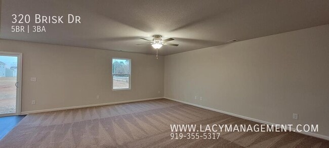 Building Photo - 320 Brisk Dr