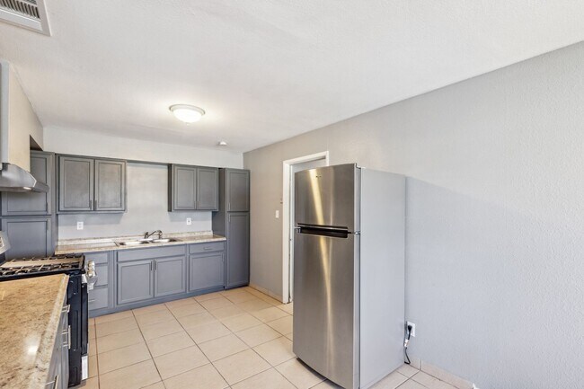 Building Photo - Rent to Own