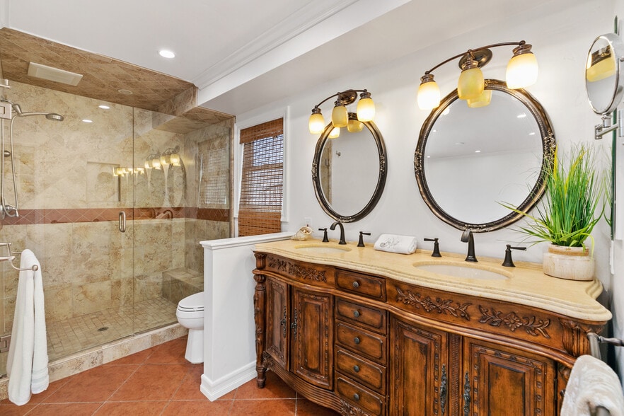 Building Photo - 4013 Via Manzana