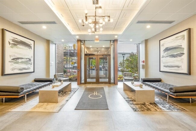 Building Photo - 9060 Palisade Ave