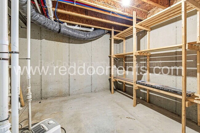 Building Photo - 7737 Solomon Dr