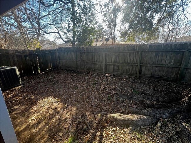 Building Photo - 22119 Diane Dr