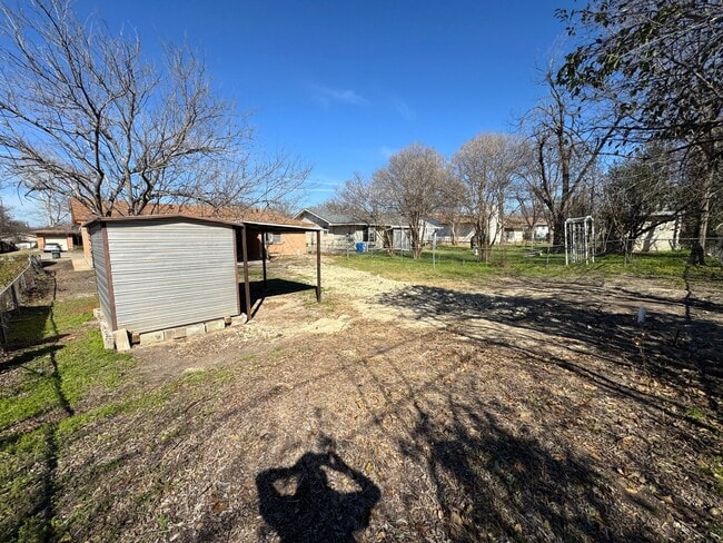 Building Photo - 1108 Duvall Dr