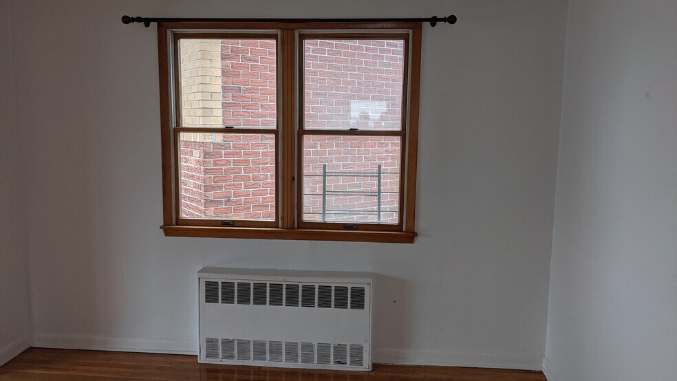 Building Photo - 16619 25th Ave