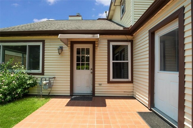 Building Photo - 3706 Echo Grove Ln