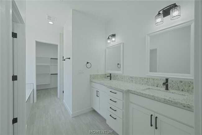 Building Photo - 2213 Hayden Way