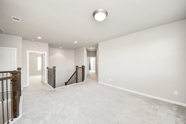 Building Photo - 24754 Levante Dr