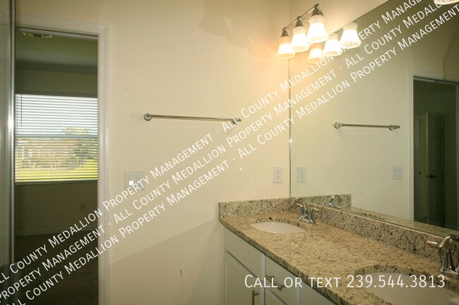 Building Photo - 4159 Bisque Ln