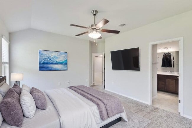 Building Photo - 145 Pine Island Ln