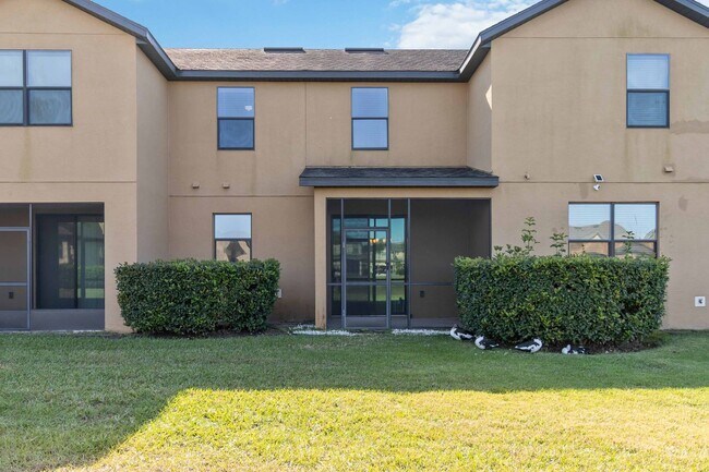 Building Photo - Bright & Stylish 3-Bedroom Townhome with Pond Views in Gated Seven Oaks