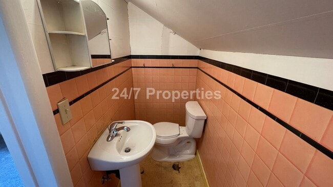 Building Photo - Rustic and Updated 3BD | 1.5 BA  Farmhouse...