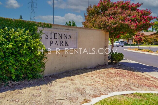 Building Photo - Charming 3-Bed, 2.5-Bath Home in One of Tr...