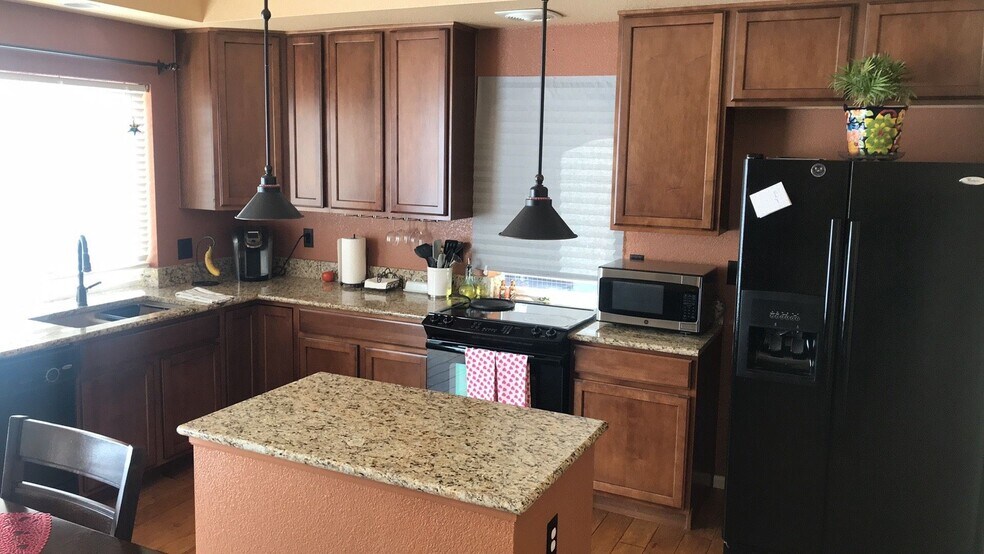 Building Photo - 8227 Mahogany Wood Ct