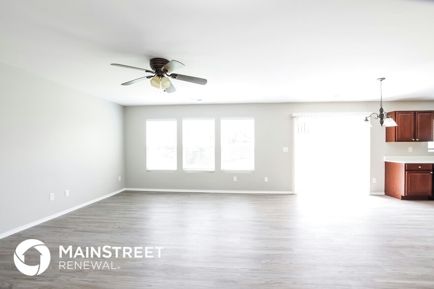 Building Photo - 15810 Normans Landing Dr