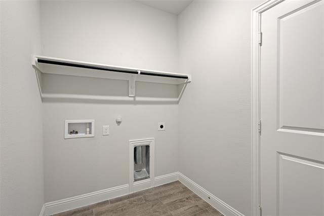 Building Photo - 724 Amenduni Ln