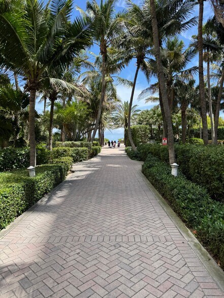 Building Photo - 1460 Ocean Dr