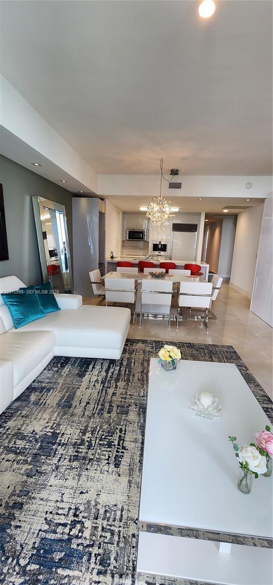 Building Photo - 15811 Collins Ave