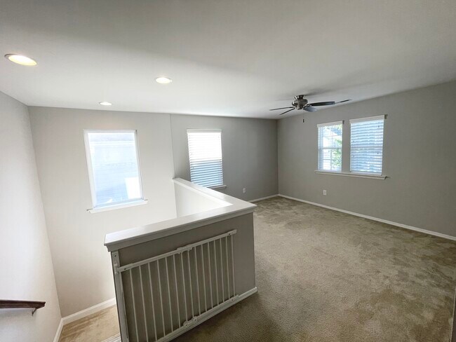 Building Photo - 4905 Sweet Shade Trail