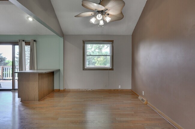 Building Photo - 2219 N 127th Cir