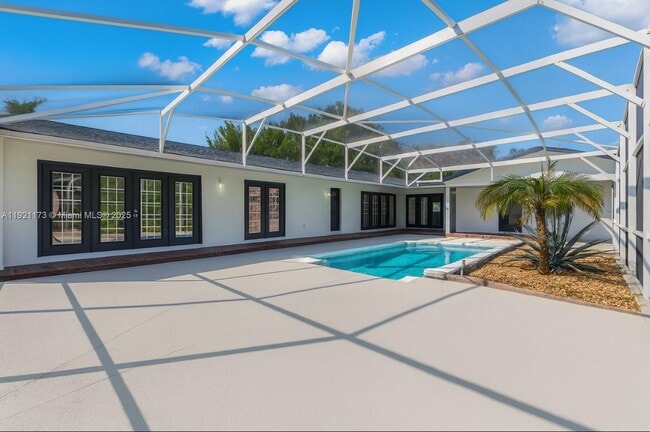 Building Photo - 6215 Donegal Dr