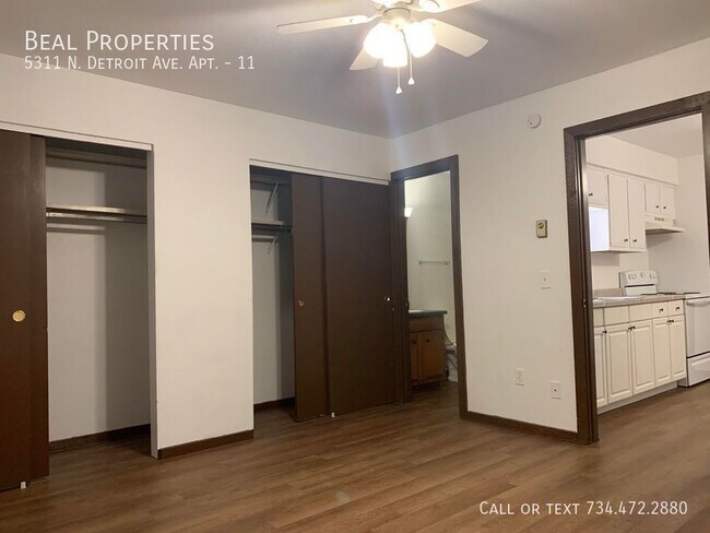 Building Photo - 5311 N Detroit Ave