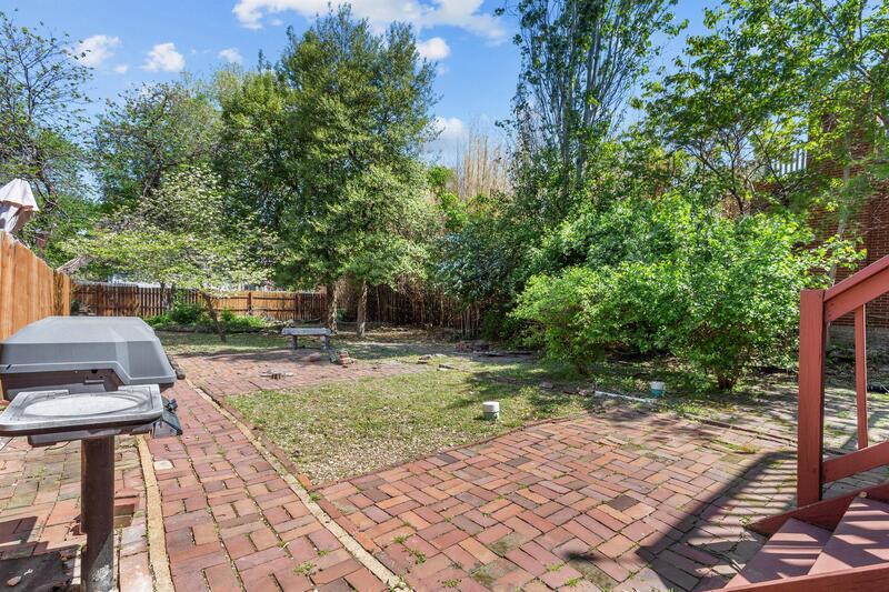 Building Photo - 4133 Laclede Ave