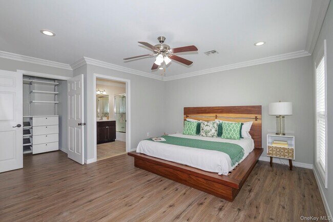 Building Photo - 408 Pine Creek Ave