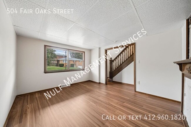 Building Photo - 504 Fair Oaks St