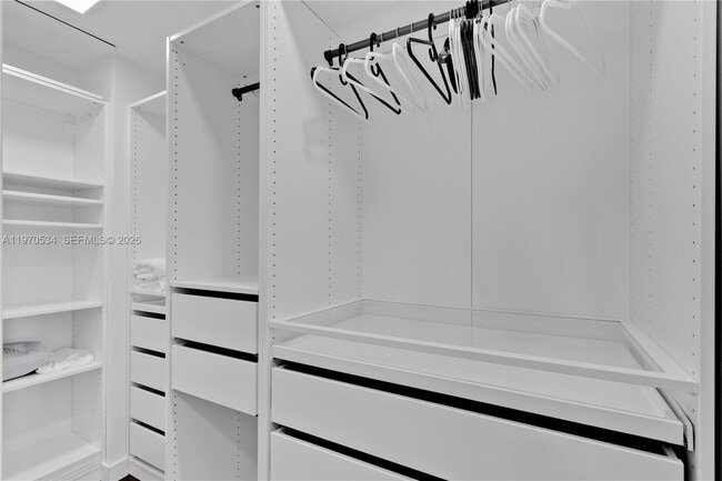 Building Photo - 60 SW 13th St