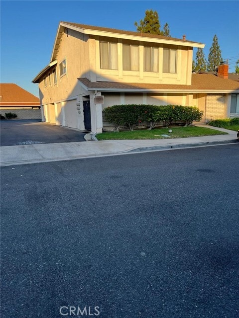 Primary Photo - 318 Wilma Cir