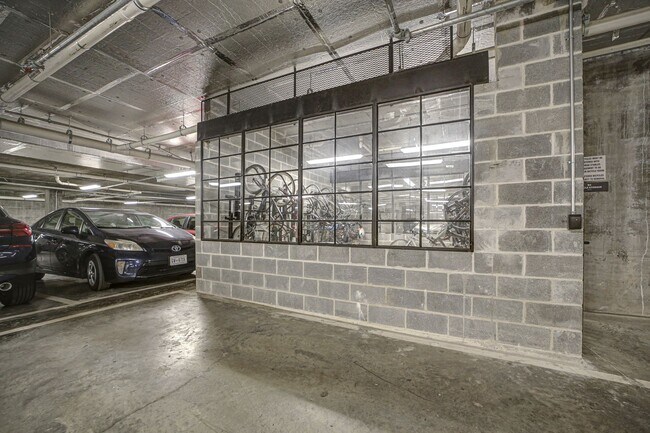 Building Photo - Penthouse Living Redefined at Chapman Stables