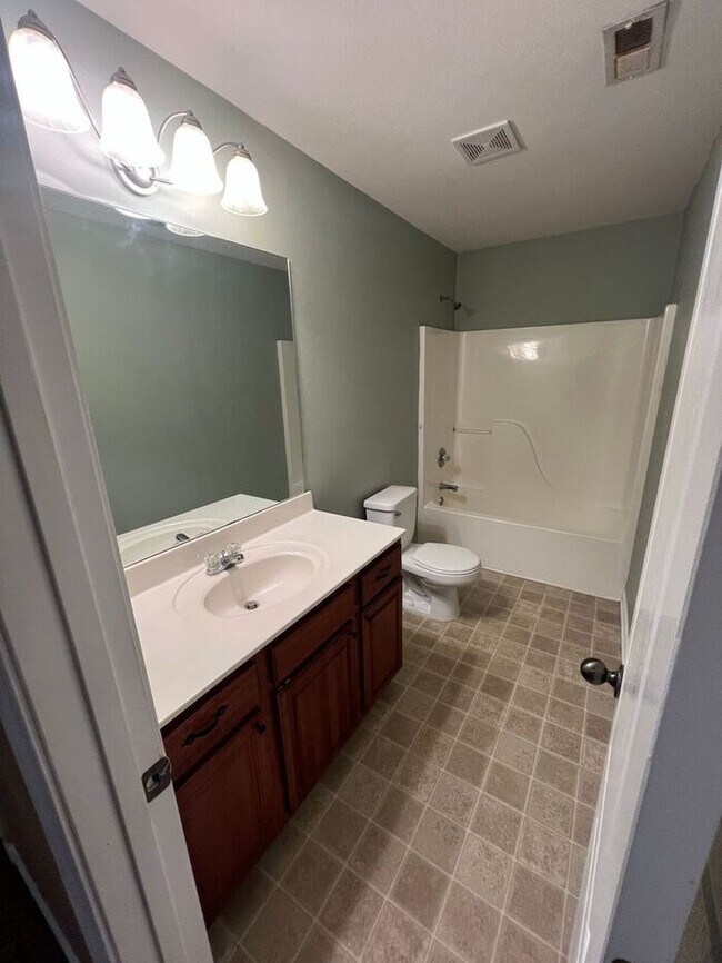 Building Photo - !!!WARNING: AVOID SCAMS CONFIRM RENTAL AT ...