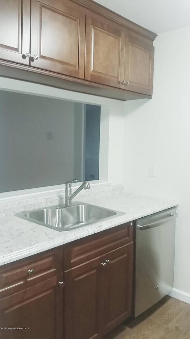 Building Photo - 71 Azalea Cir