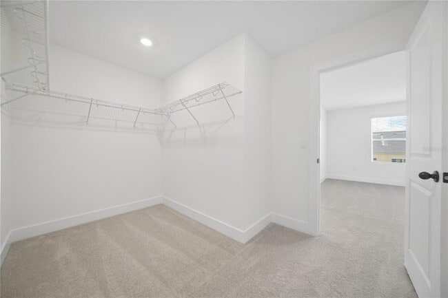 Building Photo - 15219 Hamlin Pk Dr