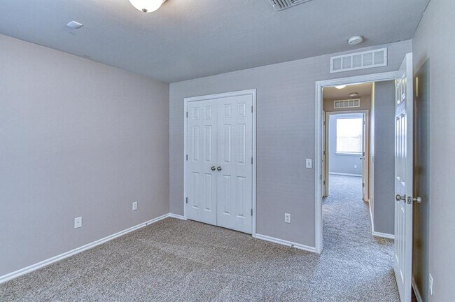 Building Photo - 18012 Andalucia Dr