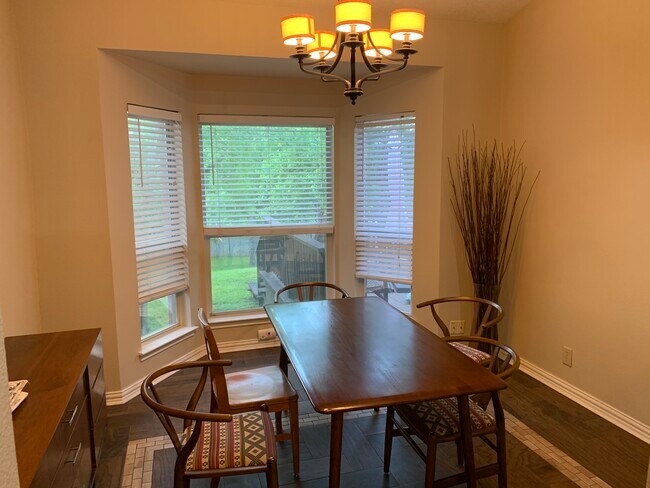 Dining Room - 3826 Tavern Oaks