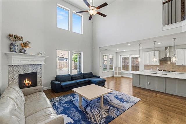 Building Photo - 1700 Rain Lily St