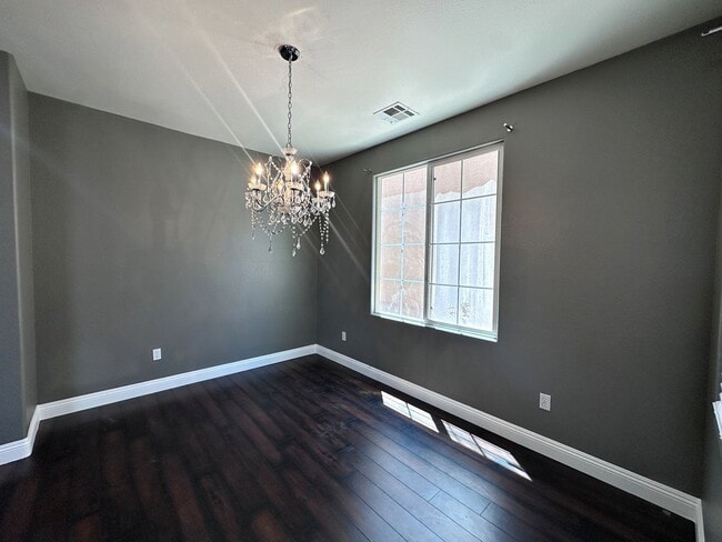 Building Photo - 10076 Bright Charisma Ct
