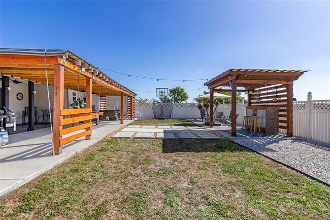 Building Photo - 3419 Patterson Heights Dr