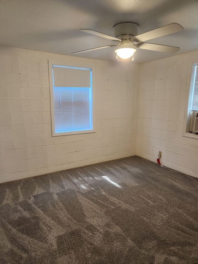 Building Photo - Occupied, do not disturb tenants.  Naches ...