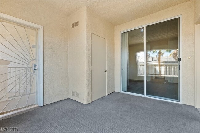 Building Photo - 7151 S Durango Dr
