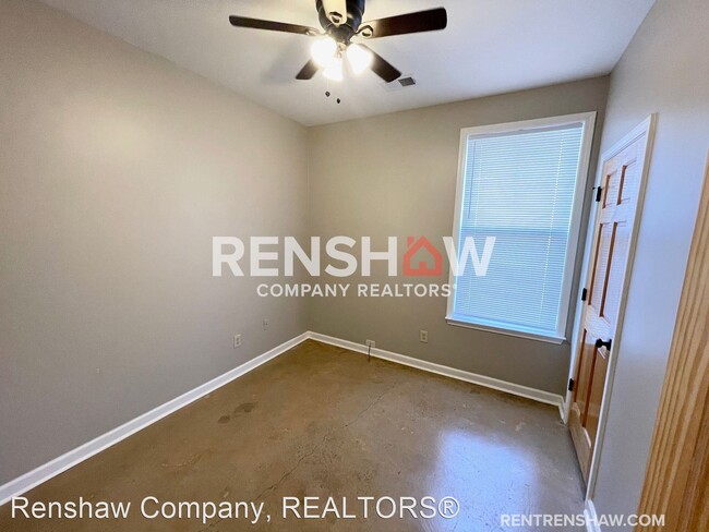 Building Photo - 3 br, 2 bath House - 226 Looney Ave