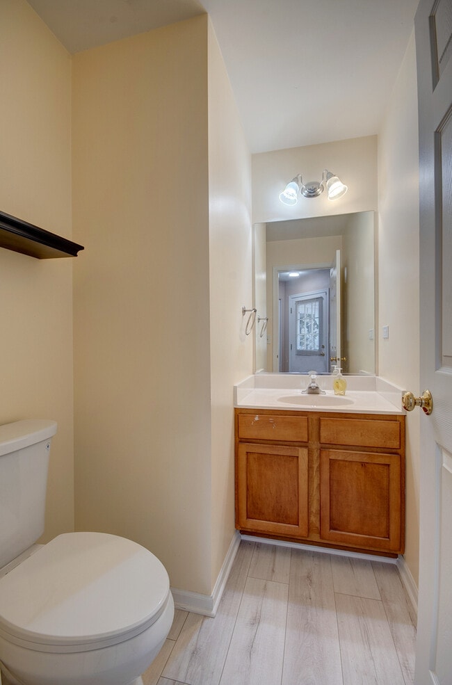 Building Photo - 2421 Stoughton Cir