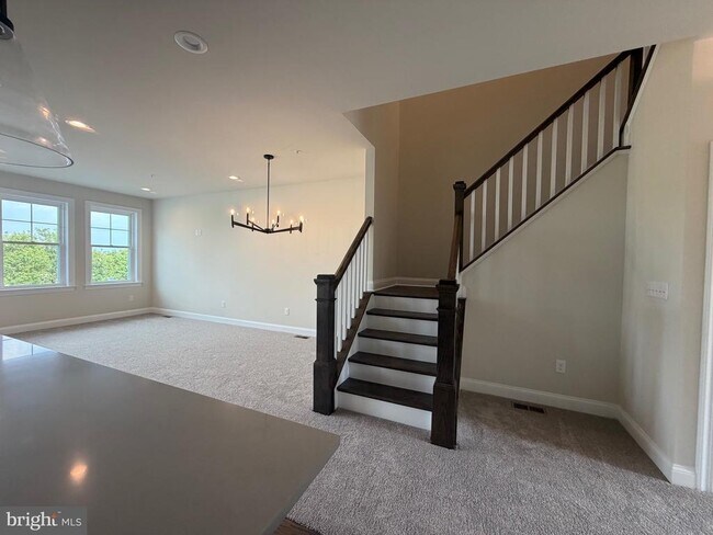 Building Photo - 436 Reagans Ln